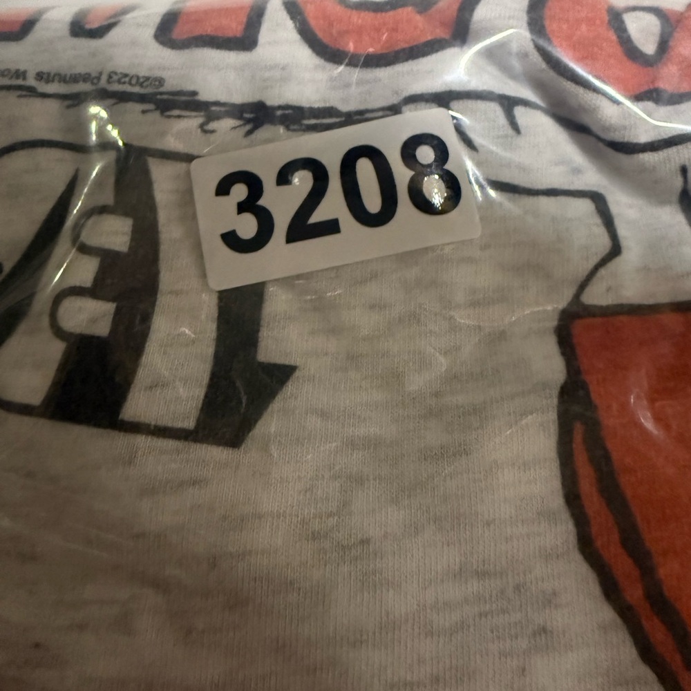 Homage Cincinnati Bengals Joe Cool Burrow Snoopy Tee Shirt Mens XL gray Peanuts - Picture 9 of 9